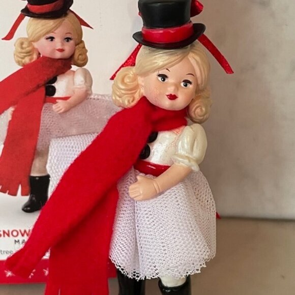 HALLMARK  2016 Madame Alexander 21st Snowman Ballerina Ornament IOB - Picture 4 of 13